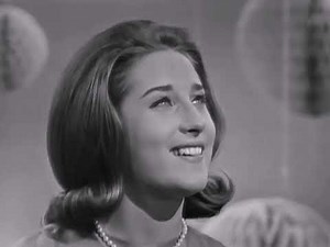 NEW 📀 It's My Party & She's A Fool - Lesley Gore "Live" {DES Stereo} 1963