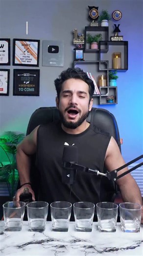 Ankush Raina | Self Improvement | Fitness on Instagram: "💔🍷 Kabhi socha hai… peene ke baad aapka behaviour kya keh raha hota hai? Ye sirf aadat nahi hoti, ye aapke andar chal rahi emotional battle ka signal hota hai 👇 Agar peene ke baad aap ro dete ho, to wo aapke andar ka daba hua dard hota hai jo bahar aana chahta hai। Agar peene ke baad gussa aa jata hai, to matlab aapke dil me kuch aisi baatein hain jo aap kabhi kisi se keh hi nahi paaye। Agar aap over-confident ya zyada flirt karne lagte