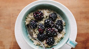 9 Ways to Totally Screw Up Your Oatmeal