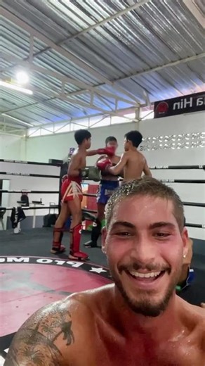 Thai Kids Muay Thai Fight: 11 Years Old Warriors in Action!