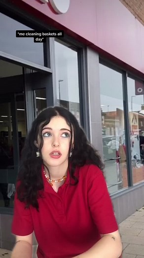 ☆ Holly Laing ☆ on TikTok