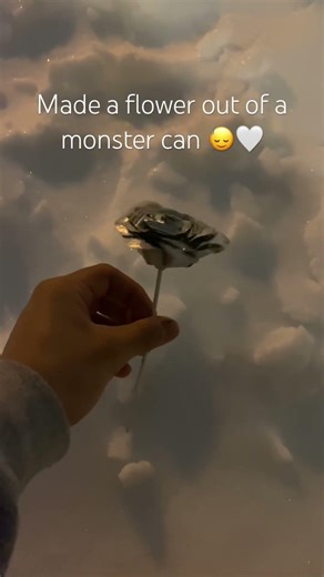 Flower out of a monster can #diy #crafts #monster #underyourspell #handmade #metal #diycrafts