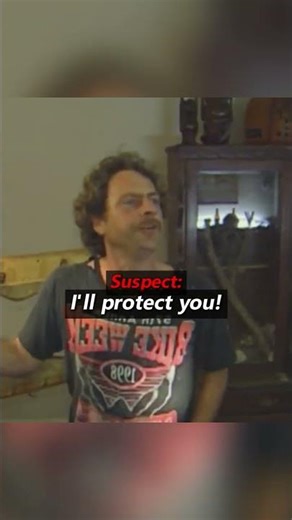 His house was full of snakes🤯🤯