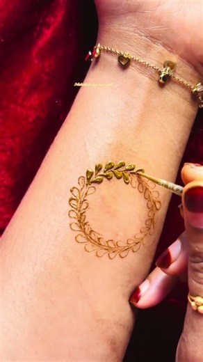 Beautyfull Henna design tutorial 🍃🌿 #mehndi #hennatatto