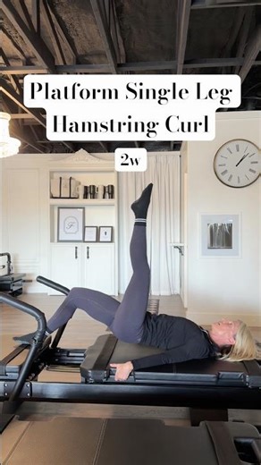 Platform Single Leg Hamstring Curl