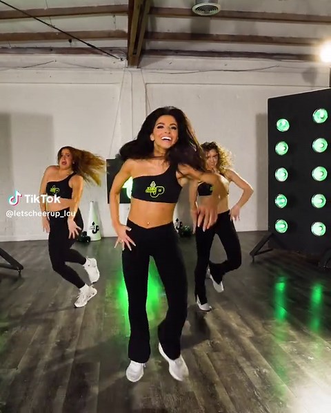 Learn Pepas Dance Routines for Your Cheer Squad