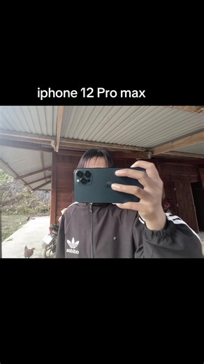 Tất cả về iPhone 12 Pro Max: Màu đỏ và Fake