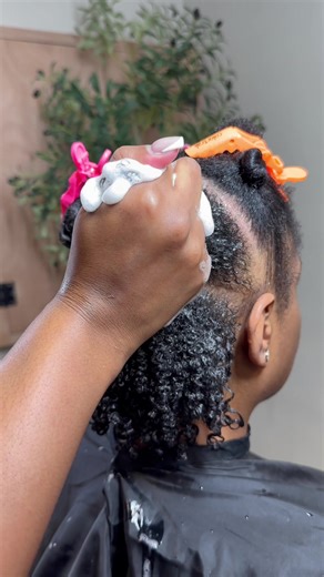 Hydrated Defined 😍🔥 The assignment was understood! Our Guava Slip Collection and Curl Maker were used to achieve this flawless wash n' go. This is the perfect lineup to add back moisture and definition to your curls. 🩷