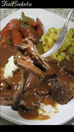 Comforting Pot Roast & Vegetables with Homemade Gravy #recipe #food