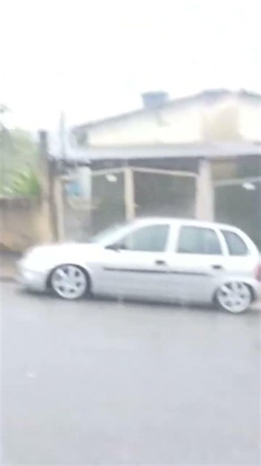 Temporal cai em Votorantim as 23 de junho as 15h20 min