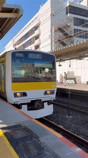 中央総武線ﾐﾂA535編成各駅停車千葉行きが市川駅2番線を発車するシーン#鉄道 #e231系500番台 #train