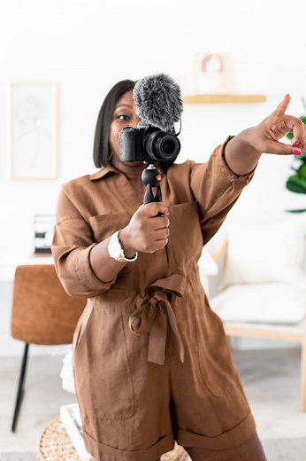 How to Start a Successful Youtube Channel in 2024