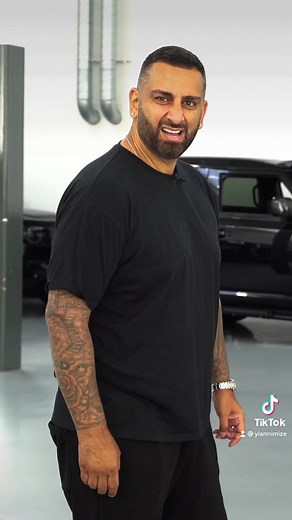 Range Rover SVR & Defender V8 Comparison