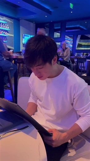 my attempt at the beiber hair flick 🤣 #softboy