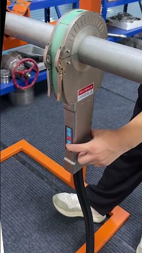 Portable automatic pipe welding machine, single-sided welding with double-sided forming...