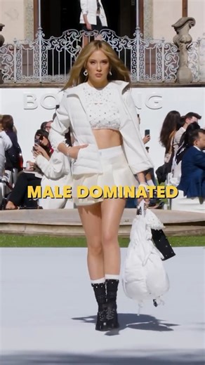 Red Bull Snow on Instagram: "Freeskiing prodigy. Brilliant university student. Fashion icon. Eileen Gu is redefining what it means to be a modern sporting champion and to empower the younger generation to dream without limits. 💪 👉 Watch 'Winter Heroes' now on Red Bull TV 📺 Link in bio! #winterheroes #skiing #givesyouwiiings"