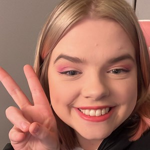 Ellieusive - Twitch
