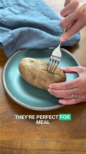 This baked potato method saves serious time #mealprep #cooking #shorts