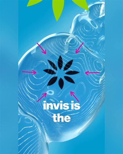 In a sea of clear aligners, how can you be sure you’ve found the #1 doctor-recommended clear aligner brand? Simple. Follow the Invisalign logo⭐️ | Invisalign