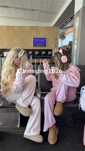 Manifesting travel 2026! #maifest #manifesting #travel