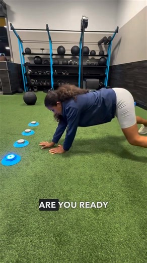 Check Out The NEW “Lateral Bear Crawl “ Challenge! | BlazePod Thailand