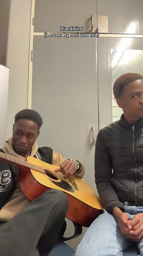 blackbiird by @Beyoncé with my favourite guitarist @10dai.m. #fypシ #beyonce #blackbiird #music #singing
