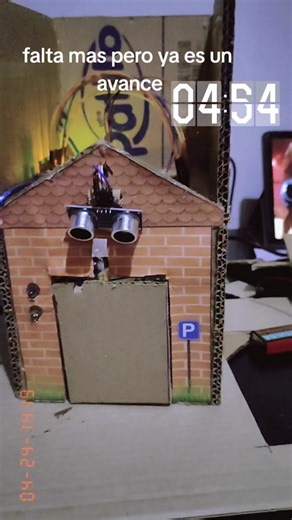 Proyecto de Cochera con Sensor de Distancia y Seguridad