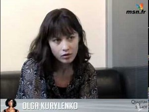 Olga Kurylenko speaks French about Quantum of Solace