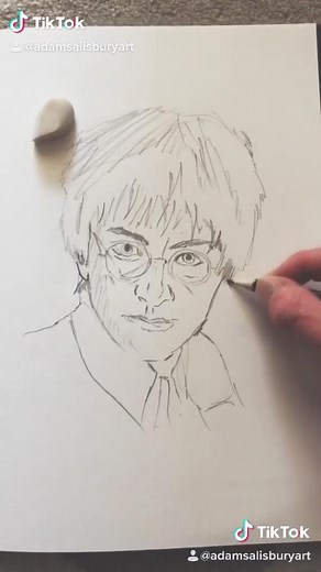 Throwback: #harrypotter as a #alien 😂🖌🎨 #draw #ukartist #uktalent #foryou #fyp #foryoupage #art #artist #viral #drawing #sketch