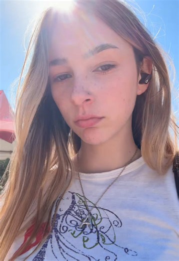 Freckles out fringe out | freckles