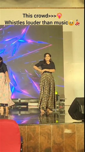 Thanisha💗 on Instagram: "Every dancer need this kinda audience🥹🫠 #trending #viralreels #fypppppppppppppppppppppppppppppppppppppppppppppppppppppppppppppppppppppp #medico #dance"