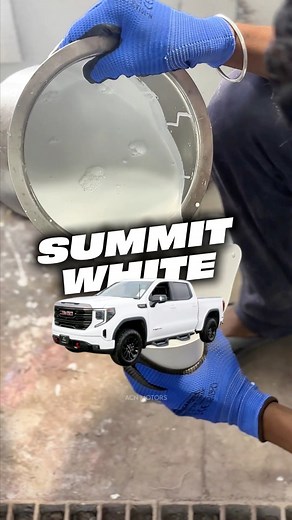 “It’s not just paint, it’s perfection — only at ACN Motors! 🛠️✨” . . . . Tavera Summit White paint Tavera color change Tavera makeover ACN Motors Car painting in Madurai Tavera full body paint Tavera restoration Tamil Nadu Summit White car painting ACN Motors car transformation Tavera repaint before and after Best car painting service in Madurai . . . . #ACNMotors #TaveraMakeover #SummitWhite #CarPainting #MaduraiCars #CarRestoration #TaveraTransformation #AutoDetailing #PaintPerfection #WhiteE