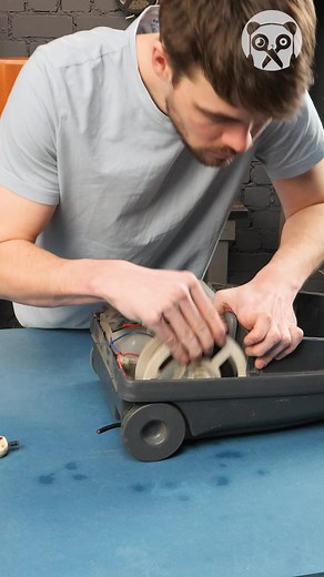 DIY Giant Flashlight | Crafty Panda