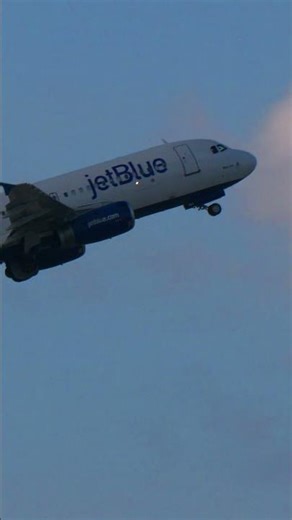 JetBlue Airbus A320 Takeoff and Climb