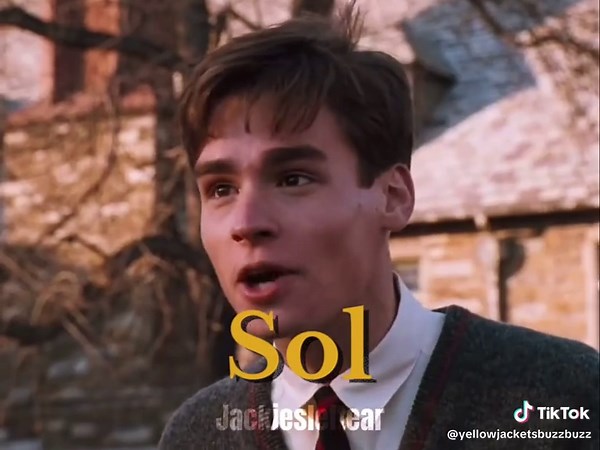 Exploring Themes in Dead Poets Society