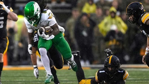 Recap: Oregon beats Iowa football after last-second field goal