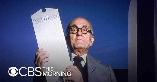 New biography reexamines the controversial life and views of architect Philip Johnson