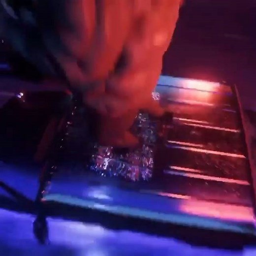 Drake har i natten sluppet 'Dark Lane Demo Tapes', med blandt andet 'Toosie Slide' og 'Chicago Freestyle'💥 Lyt her 🎧: Drake.lnk.to/DarkLaneDemo | Universal Music Danmark