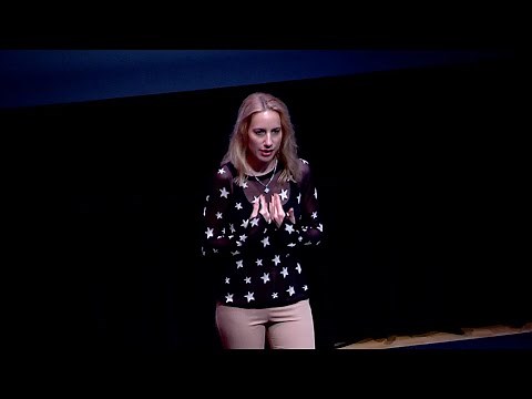 Are we conscious enough for A.I.? Pinar Demirdag at Eyeo 2022, Minneapolis