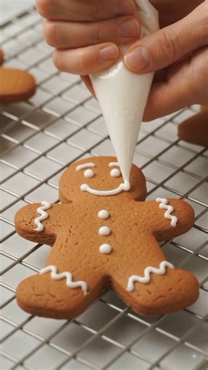 Easy Gingerbread Man Cookies 🎄 | Soft & Delicious!🔥 #GingerbreadMan #GingerbreadCookies #Christmas
