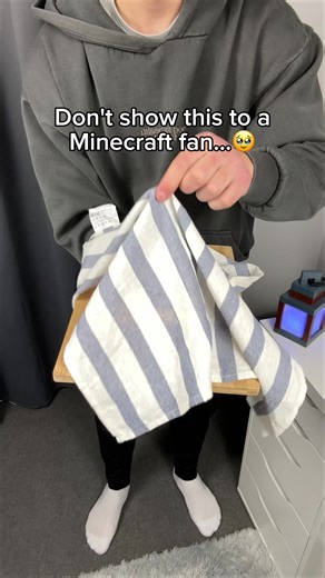 What do you think? 🥹💚 #Minecraft #minecraftlover #minecraftnostalgia #lamp #nostalgic . . . . I'm in love with this lamp of a Minecraft wolf, it looks amazing in my desk and looks like the wolf I had in my old Minecraft world