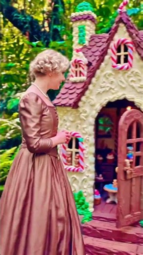 👸🏻Snow White and Seven Dwarfs, Little Cake House @SnowWhite_Real @Snowwhite-r5t @snowwolfjku44
