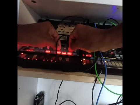 Jam Volca beats, bass, mix & delaynator 