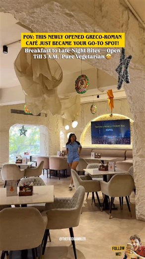 The Food Gambler | Kolkata Blogger 🇮🇳 on Instagram: "If you love calm café vibes, thoughtfully plated vegetarian food, and spaces you can spend hours in @avoir_elgin on Elgin Road deserves a spot on your list 🥰 They’ve just introduced their new breakfast menu, served daily from 8 AM to 12 PM, featuring wholesome bowls, avocado toast, pancakes, fresh juices, and comforting coffee options. What makes it even better? This place stays open till 3 A.M., making it ideal for unhurried mornings, casu