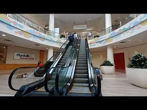 MALL VIDEO REVISIT!!!!! YORKTOWN CENTER 2022. Lombard IL