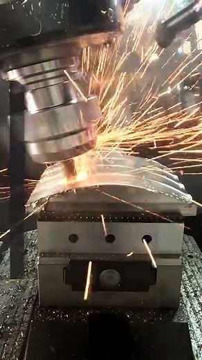 5 Axis “MultiAxis” Toolpath in Inconel 718 using Ceramic Cutting Tools #shorts