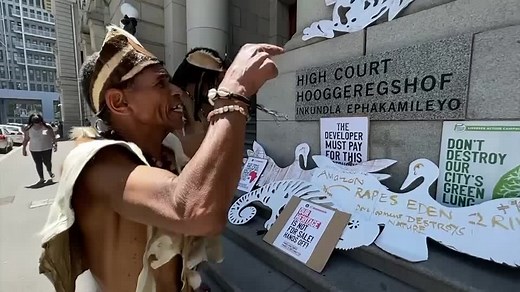 World Bank sells first 'rhino' bond to help South Africa's conservation efforts