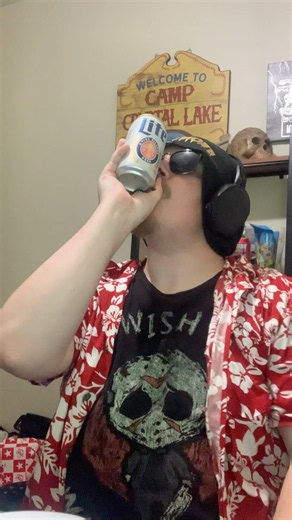 Tonight’s Krak’in: Miller Lite let’s drink! #beer #shorts #drinking