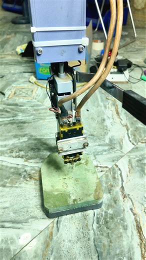 Genius hack: Drill press stand → battery spot welder #diy #spotwelder