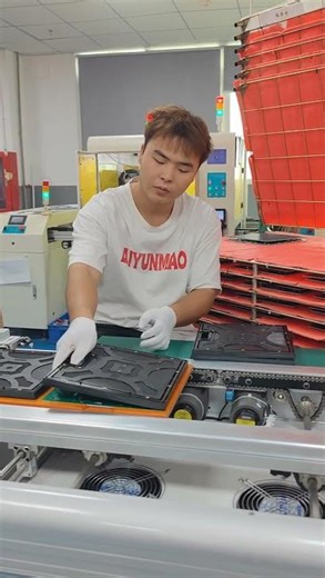 LED module bottom shell installation - quick and easy! #ledmodule #leddisplay #led #ledinstallation